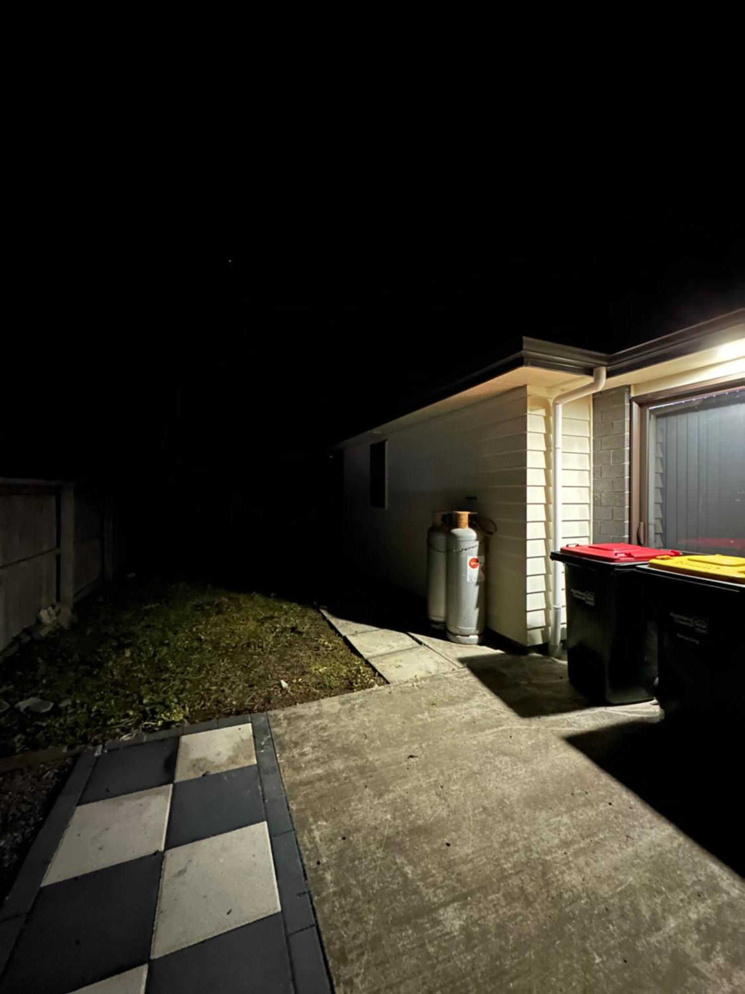 Apartment Bebe Self-contained Granny Flat With Own Access *