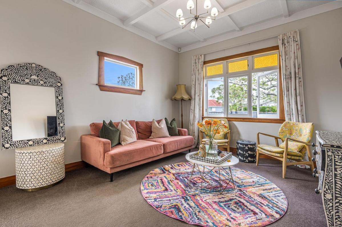 Point Chevalier Life Auckland