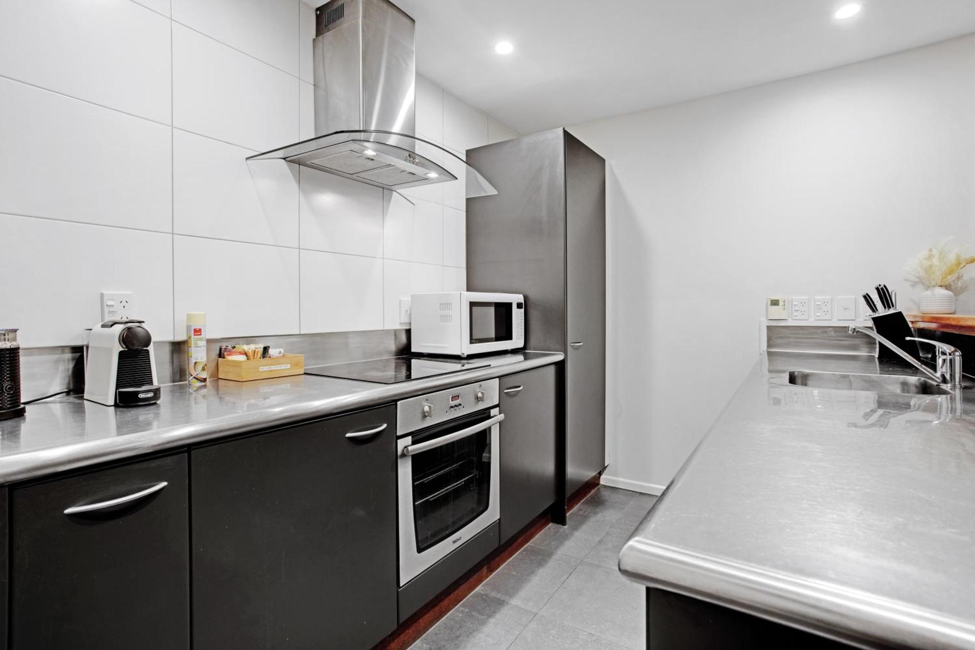 Secluded 1br In The Heart Of The Apartment