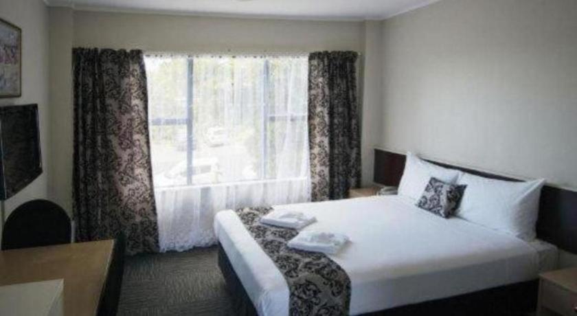 Motel 80 3*