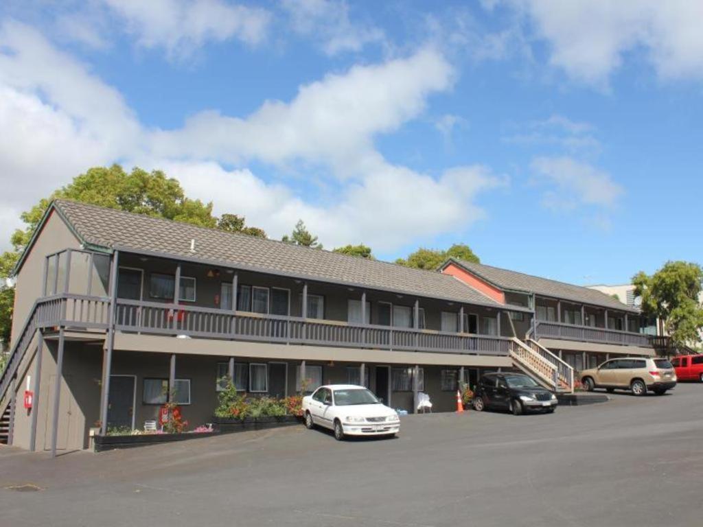 80 Motel