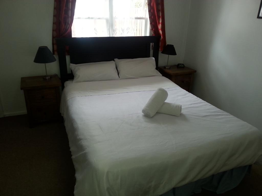 Airport Skyway Motel 2*