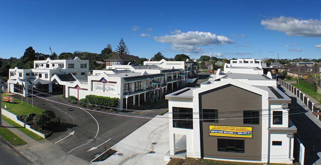 Western Ellerslie International