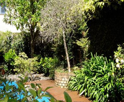Bed & Breakfast Cotter House Luxury Retreat