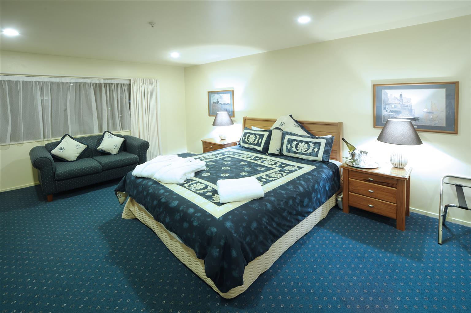 Western Ellerslie International Motel 4*