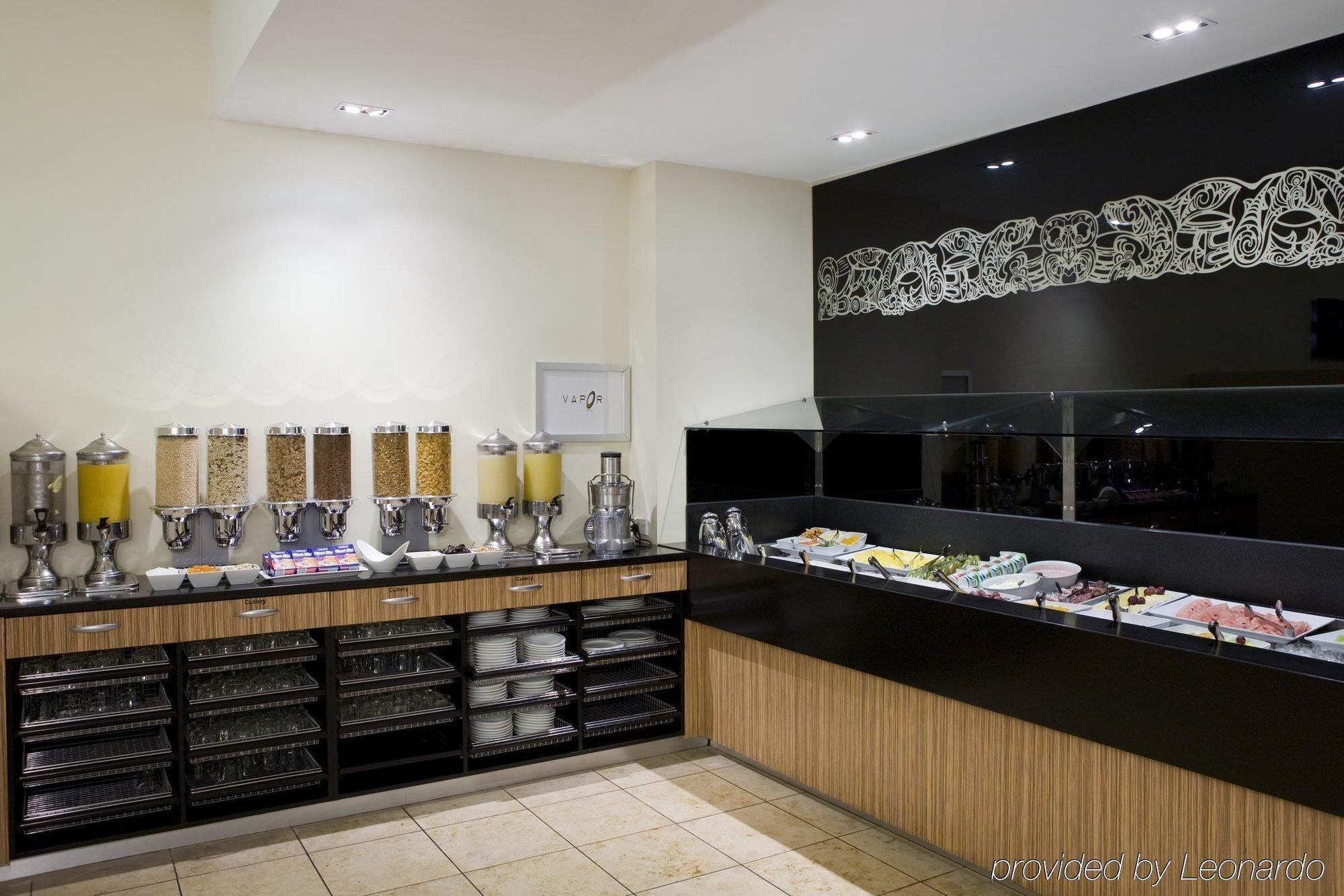 Airport By Ihg Hotel 4*