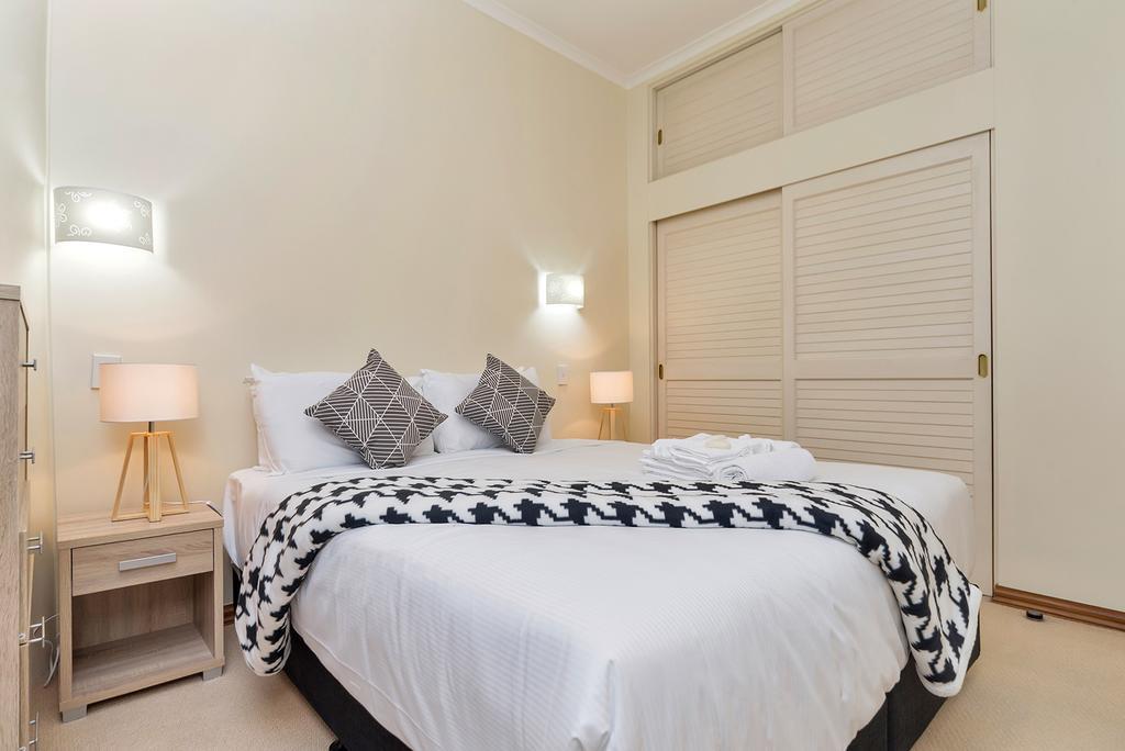 Princes Wharf - Private Apartments