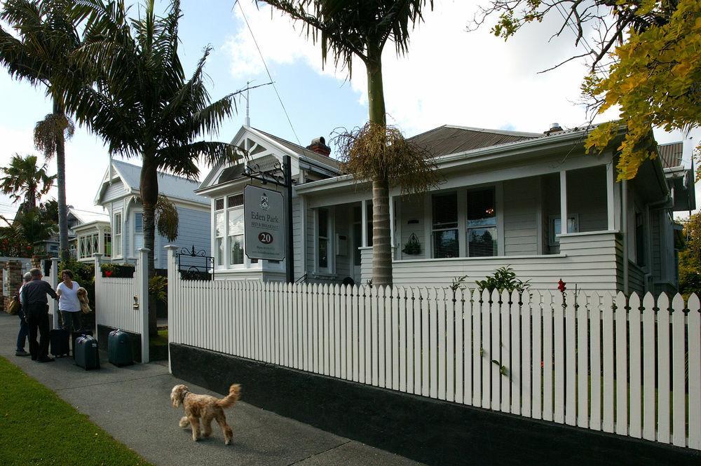 Bed & Breakfast Eden Park 4*