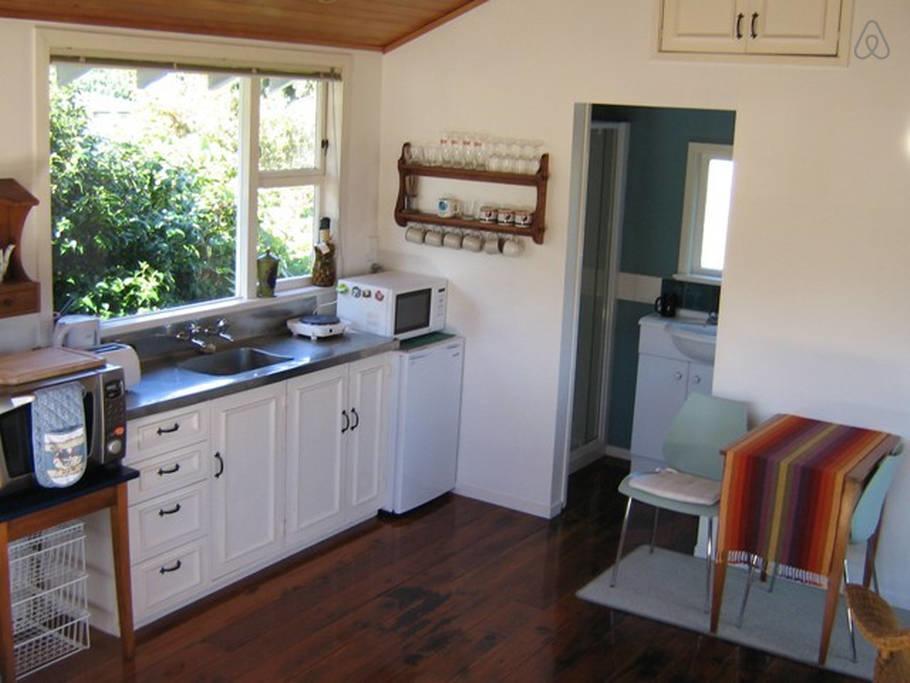 Guest house Wisteria Studio *