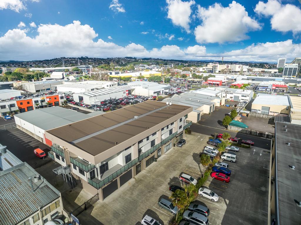 Central Manukau Hideaway