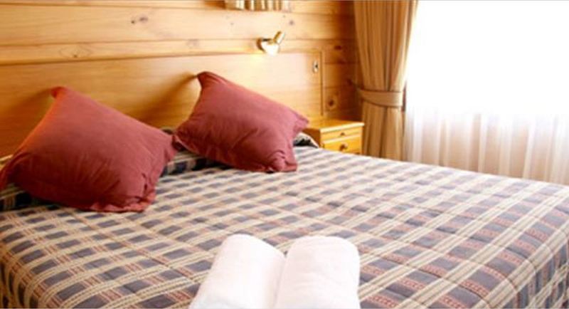 Hotel Waitakere & 4*