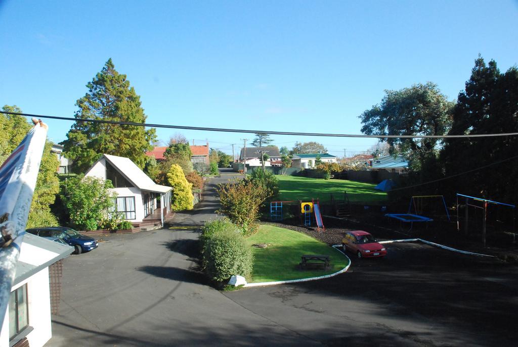 Avondale Motor Park 4*
