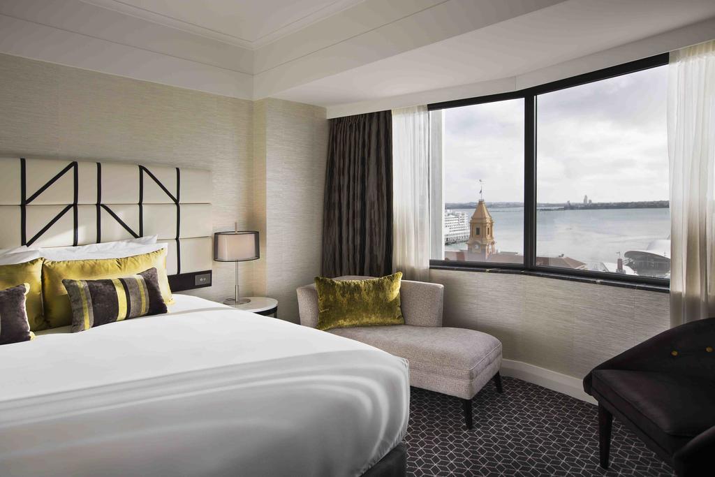 Movenpick Hotel 5*