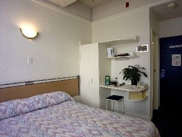 Hotel Econo Auckland