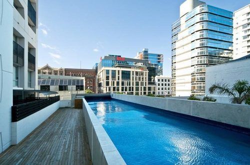 And Stylish 2 Bed * Auckland