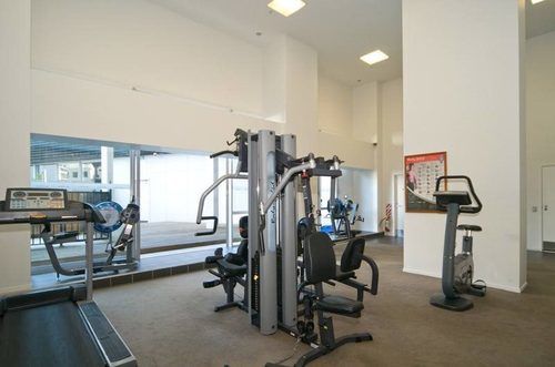 And Stylish 2 Bed Apartment Auckland