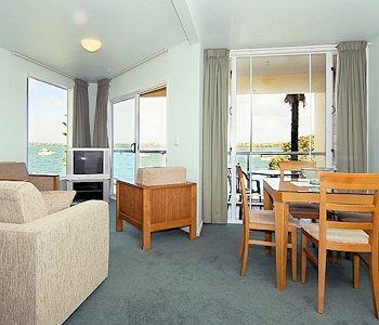 Motel Bucklands Waterfront Auckland
