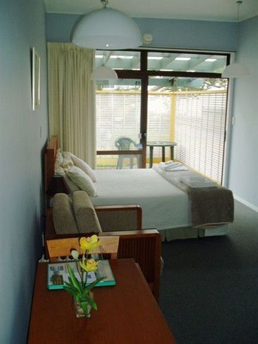 Motel Bucklands Waterfront 3*