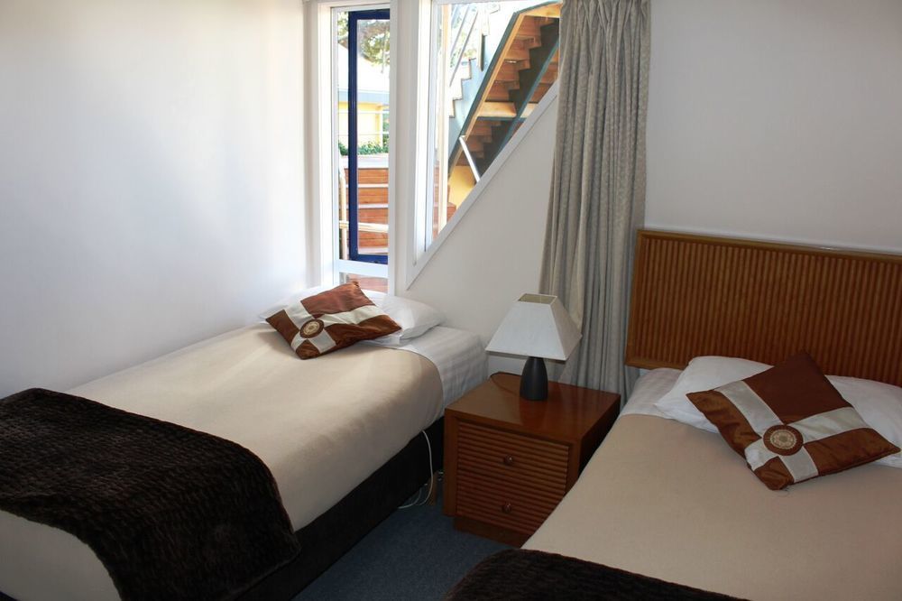 Motel Bucklands Waterfront