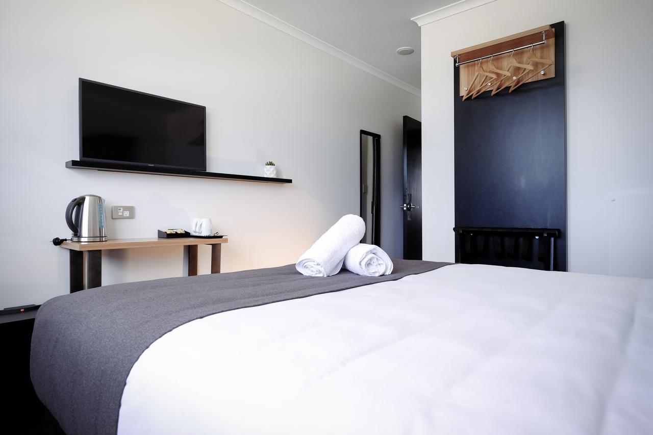 No. 9 Hotel