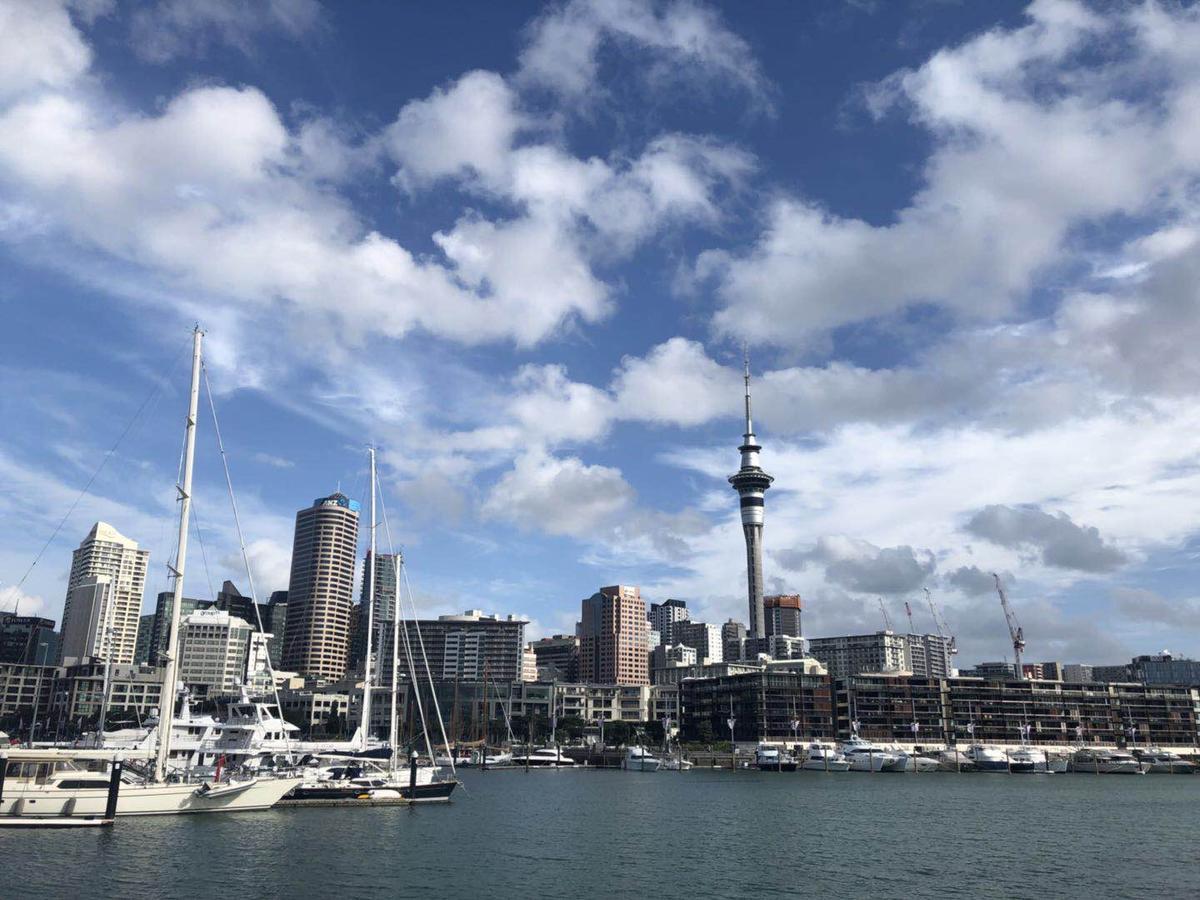 Albany 3* Auckland