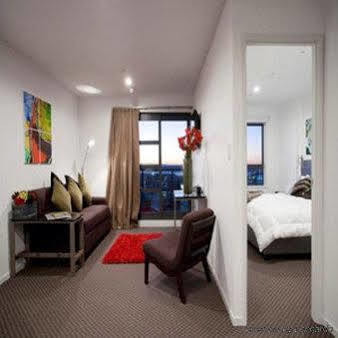 Nesuto St Martins 4*