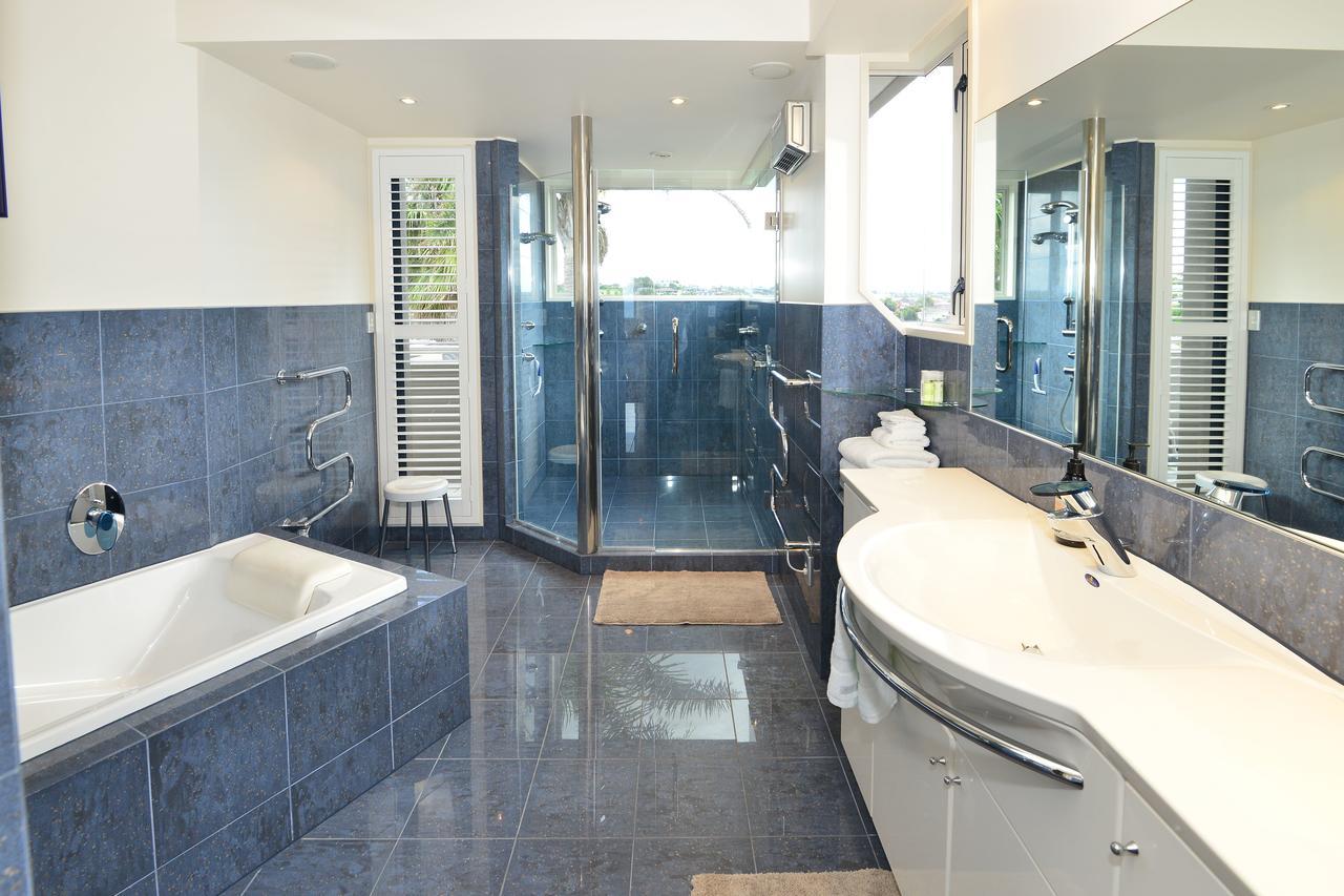 Ocean View Luxury Auckland