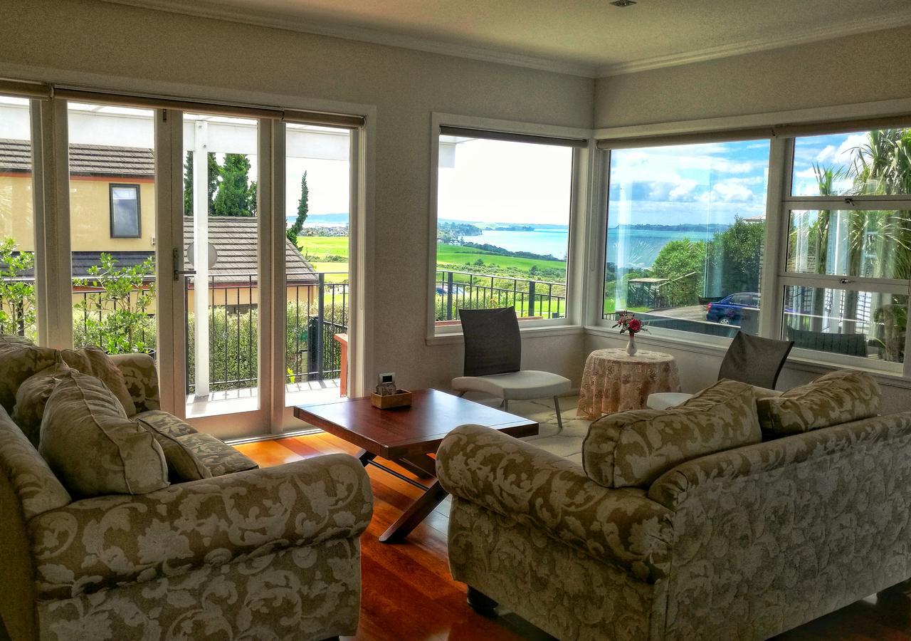 Holiday home The Sea View Mansion Auckland
