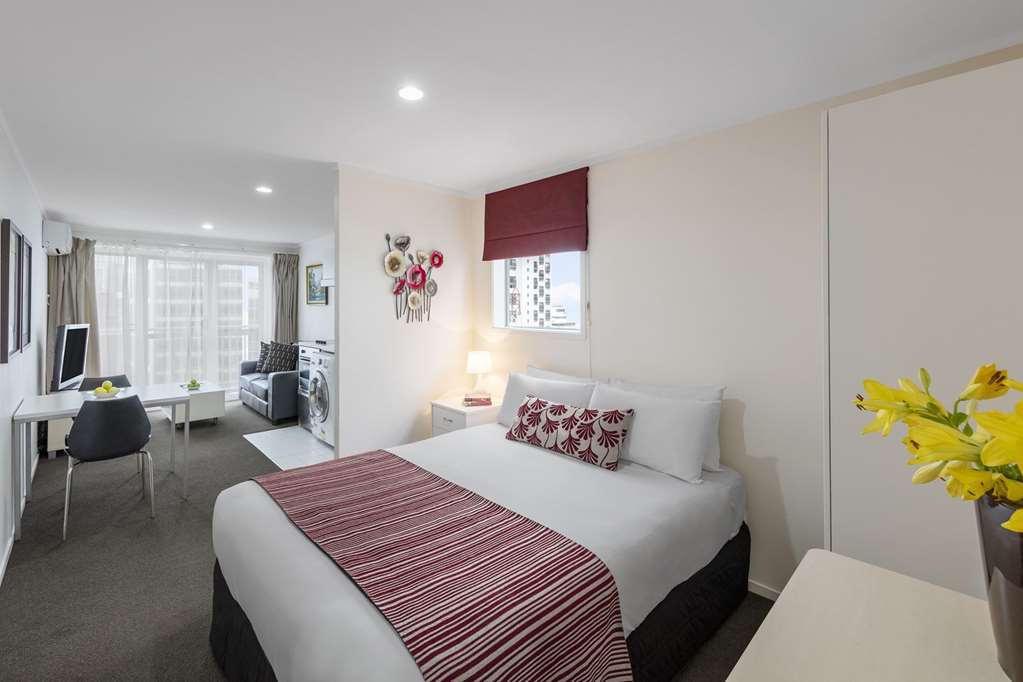 Aparthotel Waldorf Bankside 3*
