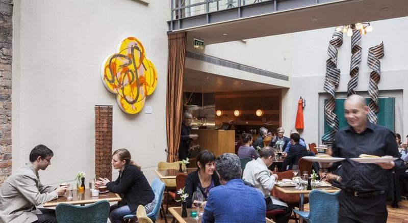 Debrett Hotel Auckland