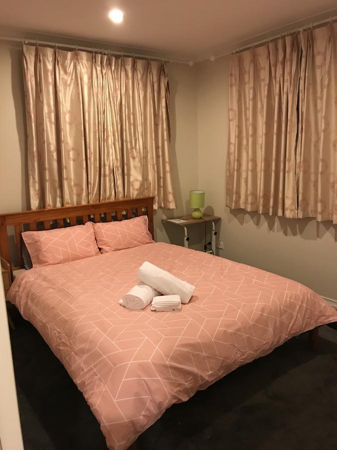 Flat Bush Luxury