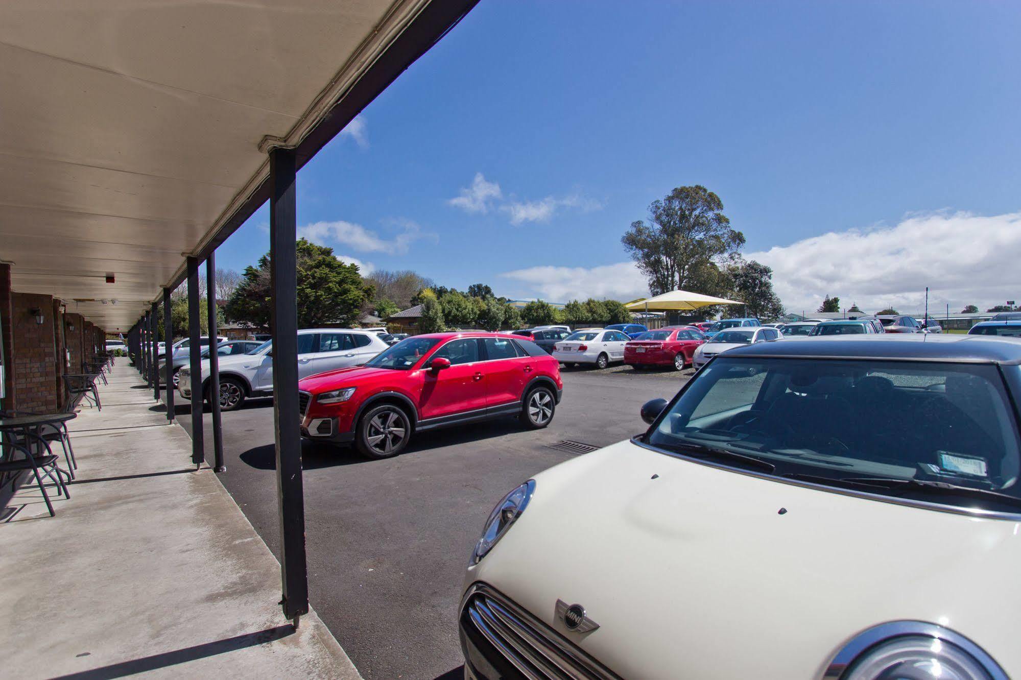 Airport Manor 3* Auckland