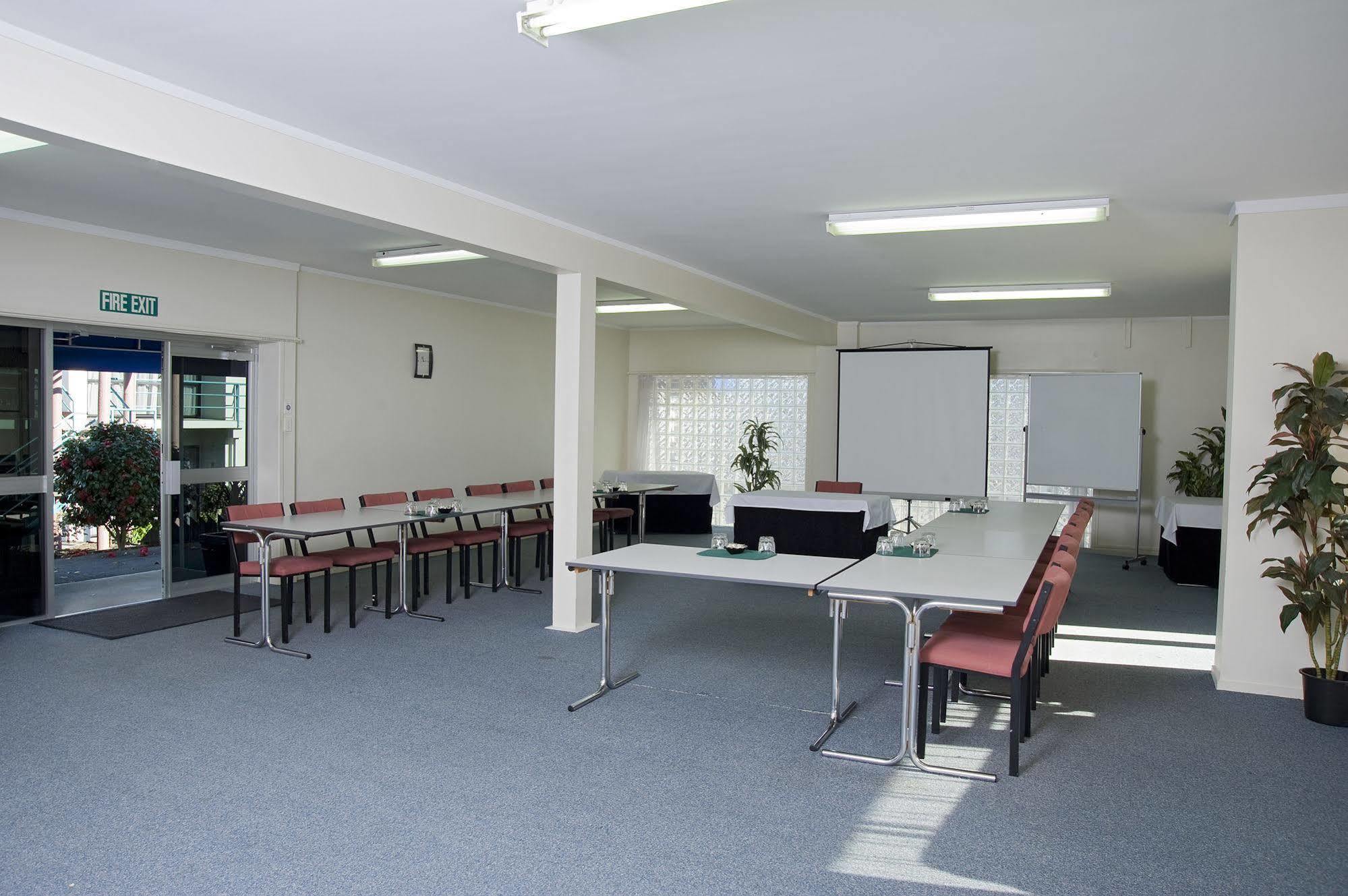 Motel Western Ellerslie International 4*