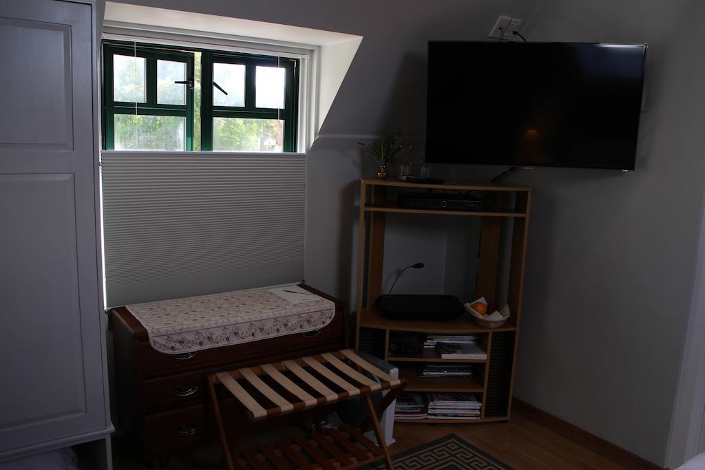 Admirals Landing Waterfront Bed & Breakfast