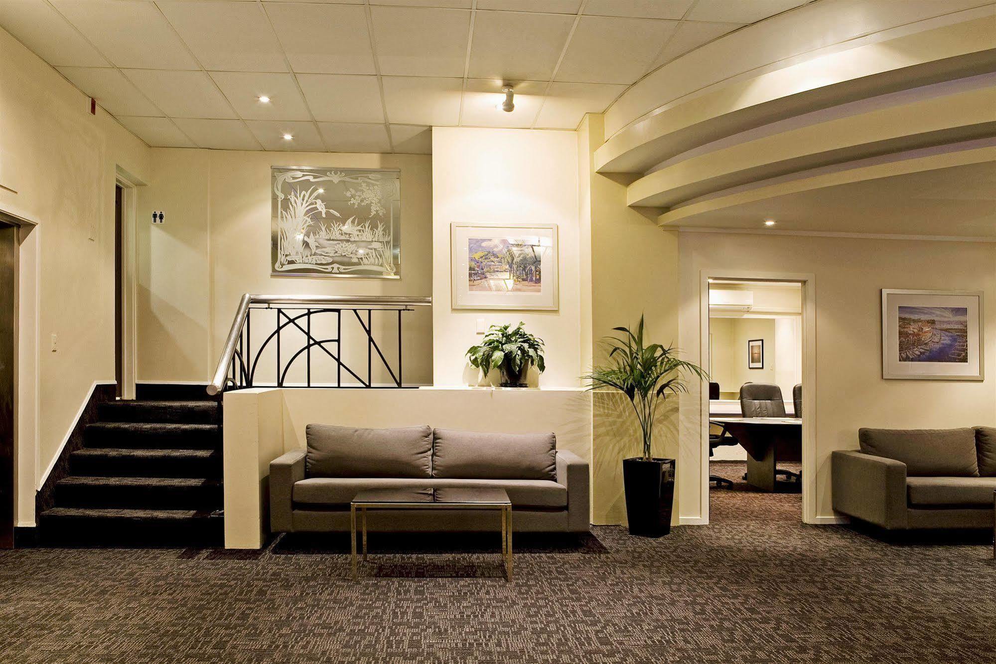 Hotel Econo Auckland