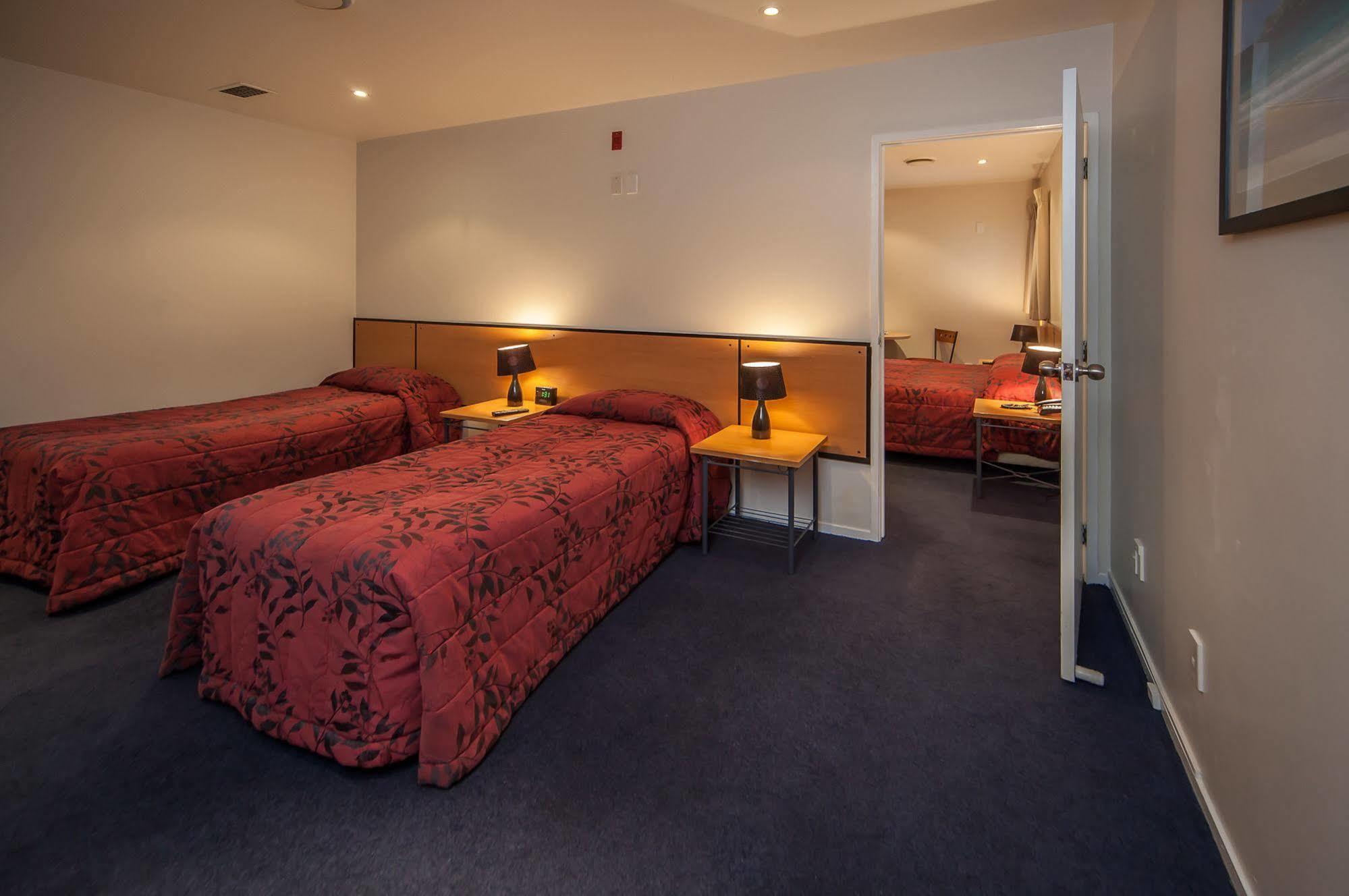 Econo Auckland