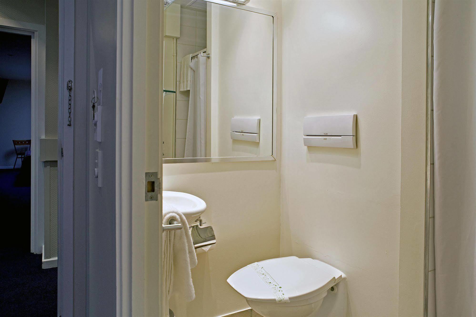 Econo Hotel Auckland