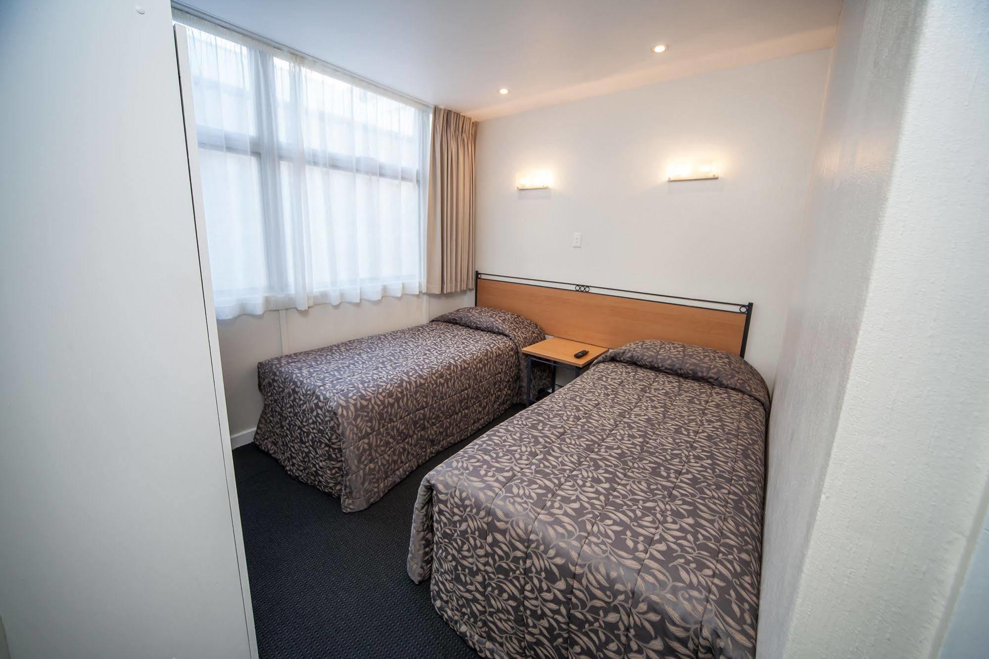 Hotel Econo Auckland
