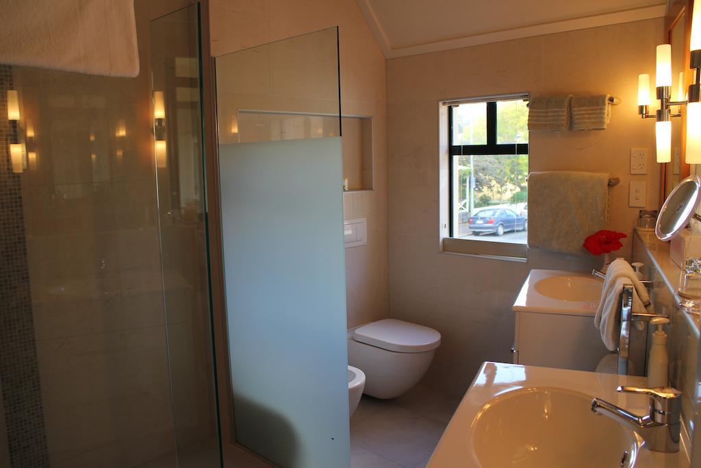 Admirals Landing Waterfront Bed & Breakfast 3*