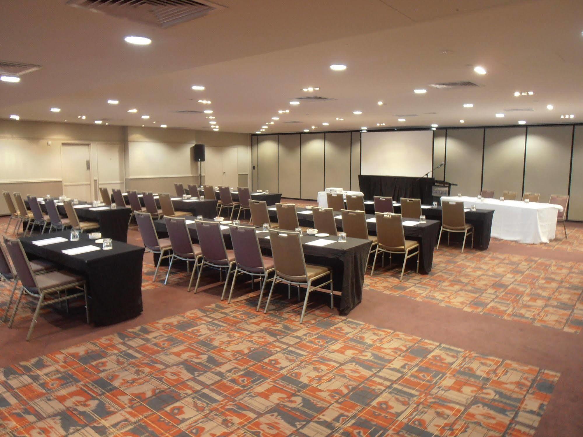Waipuna & Conference Centre 4*