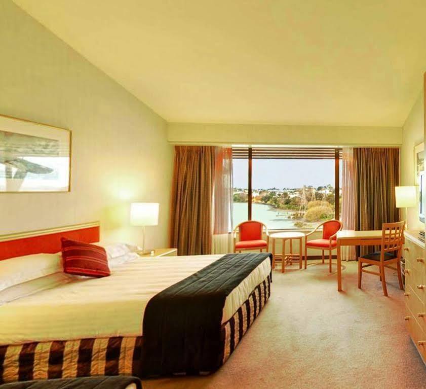 Hotel Waipuna & Conference Centre