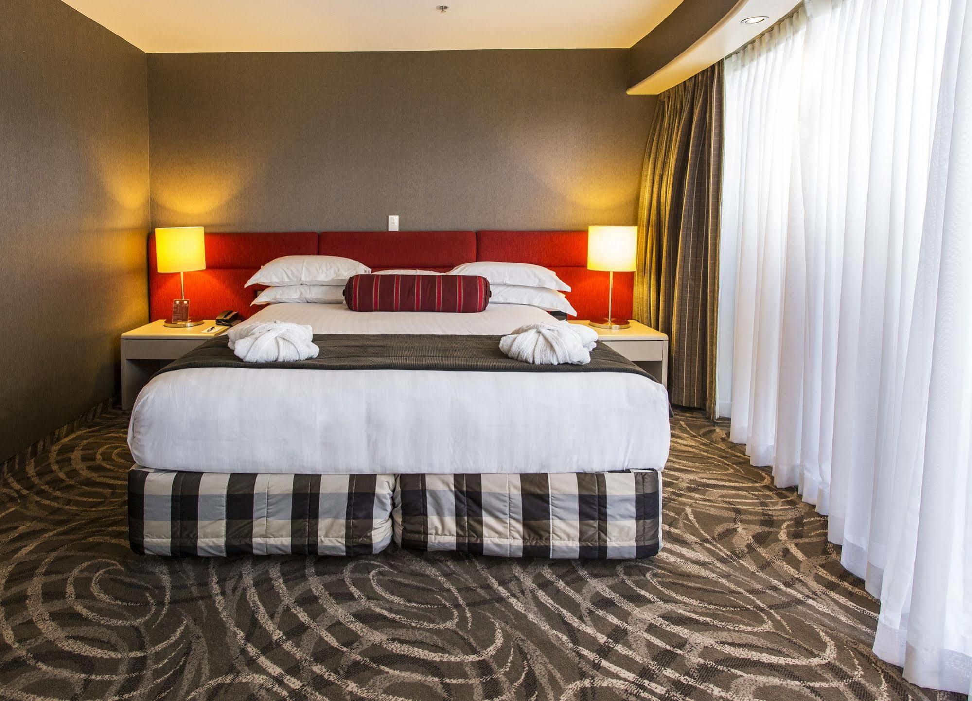 Waipuna & Conference Centre Hotel 4*