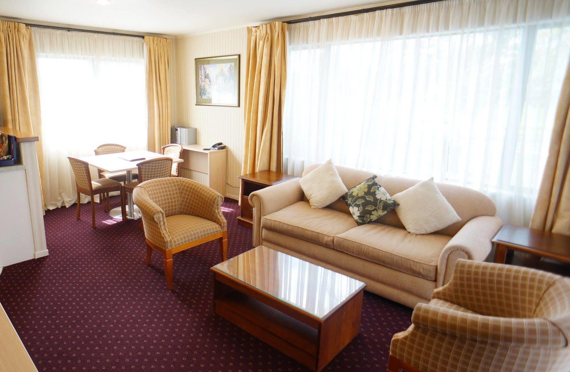 Cornwall Park Motor Motel