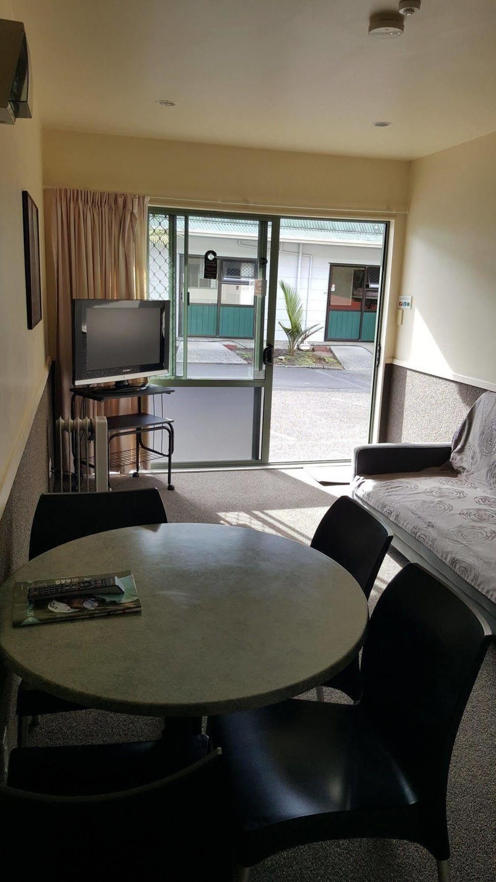 Holiday park Northshore & Auckland