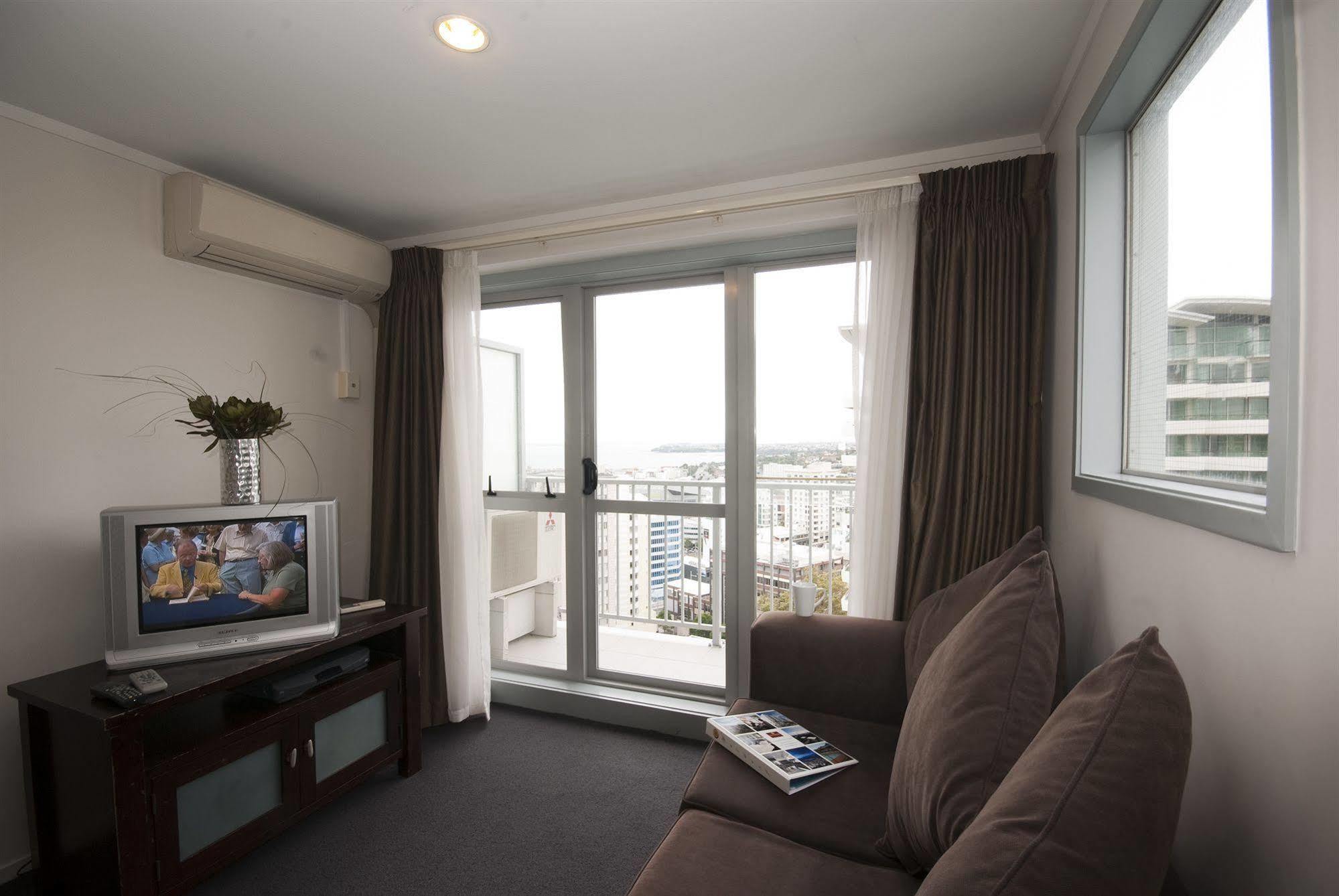 Waldorf Bankside 3*