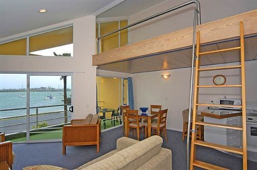 Motel Bucklands Waterfront Auckland