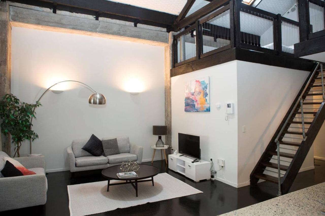Gorgeous Five Bed In City!