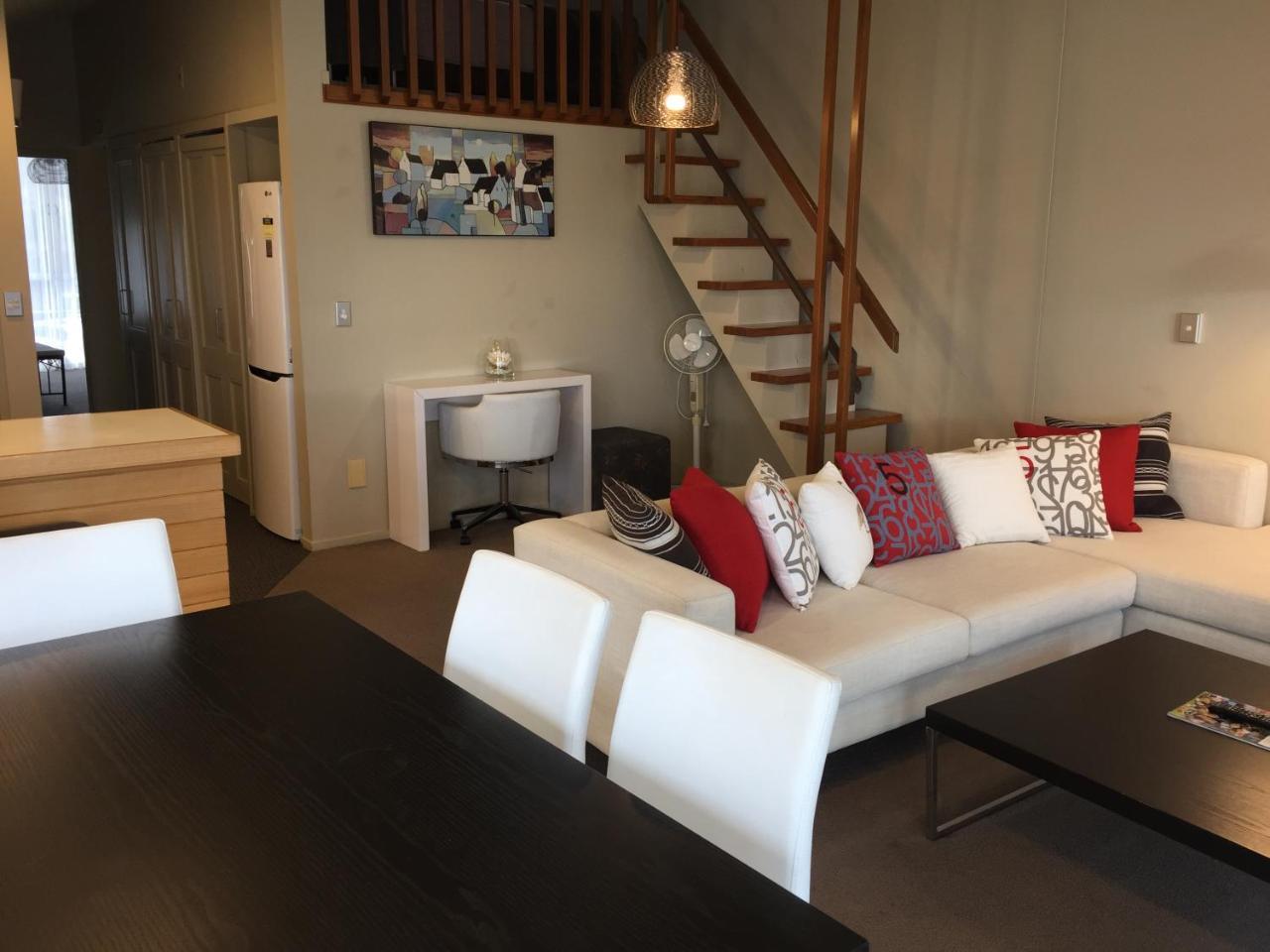 Motel Bucklands Waterfront 3*