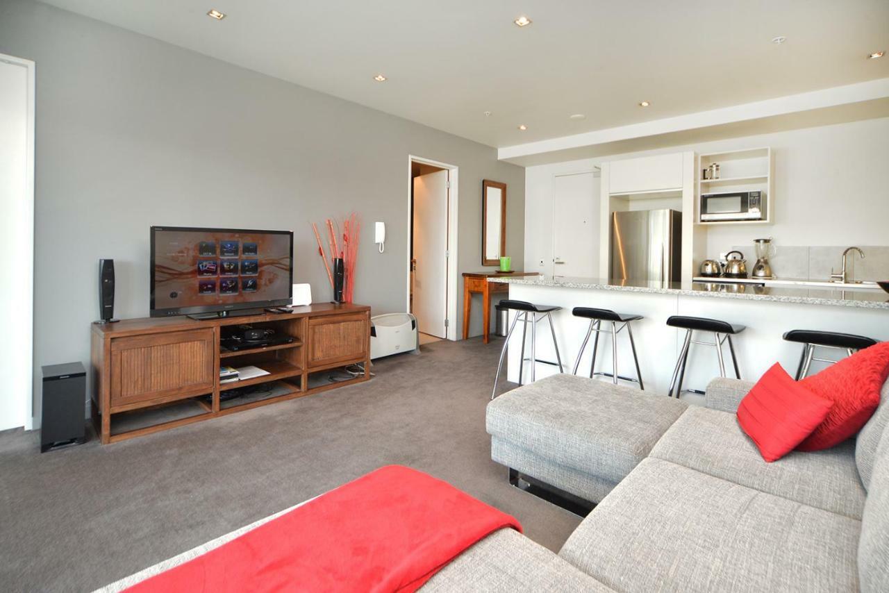 Qv 2 Bedrooms Overlooking Marina -680 *
