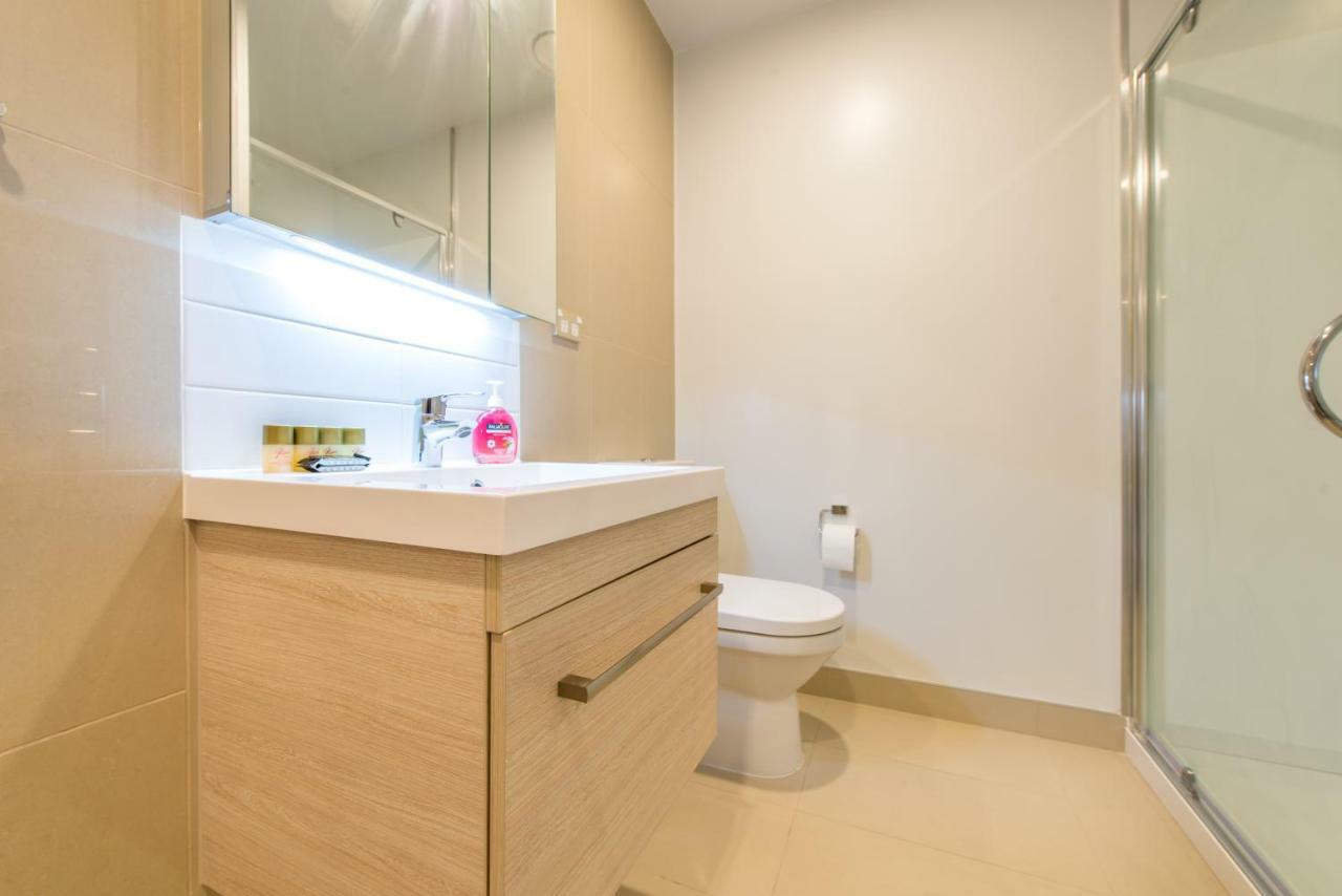 【jht】brand New, 2 Brm,stylish,opposite To Skytower Apartamento *